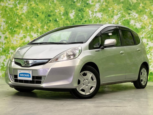 フィットハイブリッド 1.3 10th アニバーサリー 