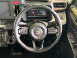 ステアリングも使用感が少なく、きれいな状態となっております♪