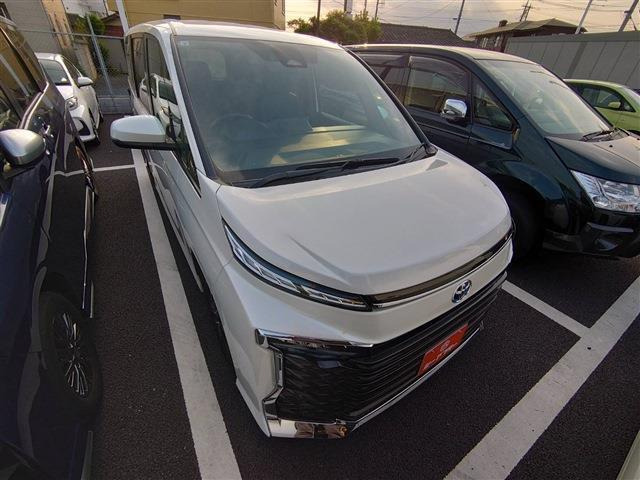 ヴォクシー 1.8 ハイブリッド S-Z 禁煙車 純正8型ナビ フルセグ