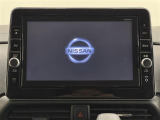 【純正9インチナビ】Nissan Connectに対応した純正9インチナビを装備。存在感のある大画面はインパクトも大!ナビ利用時のマップ表示も見やすく、テレビやDVDは臨場感がアップ!