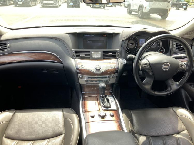 日産 フーガ 3.7 370VIP の中古車詳細 (80,850km, クリスタルホワイト