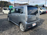 新車.中古車販売車両全て下廻り洗車、錆止め作業をやらせていただきます。