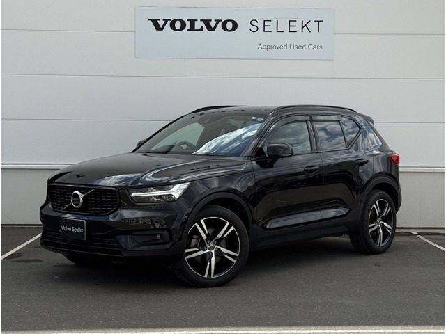 XC40 B4 AWD Rデザイン 4WD 