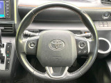ステアリングも使用感が少なく、きれいな状態となっております♪