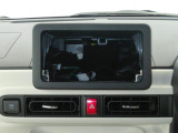 オーディオ取り付けスペースあります。 お好きなナビやオーディオを取り付け出来ます。
