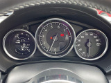 【スピードメーター】メーターがシンプルで見やすく運転しやすいですね。