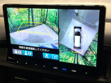 【マルチビューカメラシステム】専用のカメラにより、上から見下ろしたような視点で360度クルマの周囲を確認することができます☆死角部分も確認しやすく、狭い場所での切り返しや駐車もスムーズに行えます。
