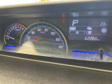 【スピードメーター】メーターがシンプルで見やすく運転しやすいですね!