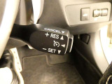 【便利装備】クルーズコントロールスイッチ☆希望の車速で定速走行する事ができます。高速道路を走る時に便利な機能です※設定速度には制限があります。