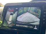 【アラウンドビューモニター】専用のカメラにより、上から見下ろしたような視点で360度クルマの周囲を確認することができます☆死角部分も確認しやすく、狭い場所での切り返しや駐車もスムーズに行えます。