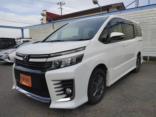 ヴォクシー 2.0 ZS 4WD 