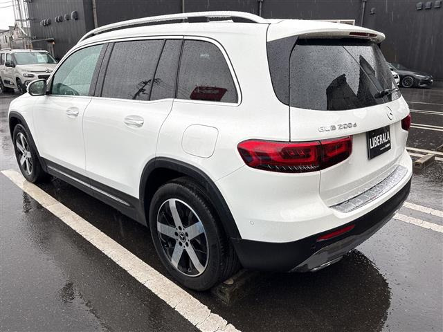 メルセデス・ベンツ GLB 