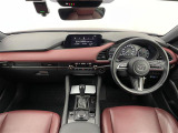 MAZDA3ファストバック 1.8 XD バーガンディ セレクション 本革シート 修復歴無し