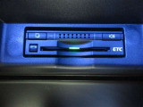 ETC車載器付きです。高速道路の料金所もスムーズに通過できます。