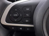 ステアリングスイッチ装備!運転しながら手元でオーディオの操作などができます。