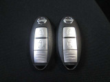 キーを取り出さなくても、エンジンを掛ける事が出来る、インテリジェントキー付きです。
