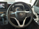 ノーマルなハンドルとなっております!握りやすく長距離運転も快適ですよ〜