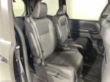 【2列目シート】現車の確認はお電話でも承っております。【セレナ/ヴォクシー/ノア/エスクァイア/ステップワゴン/デリカ/アルファード/ヴェルファイア/RAV4/NBOX/タント】