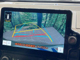 【バックカメラ】駐車時に後方がリアルタイム映像で確認できます。大型商業施設や立体駐車場での駐車時や、夜間のバック時に大活躍!運転スキルに関わらず、今や必須となった装備のひとつです!