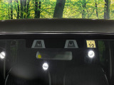【スズキ セーフティサポート】走行中に前方の車両等を認識し、衝突しそうな時は警報とブレーキで衝突回避と被害軽減をアシスト。より安全にドライブをお楽しみいただけます。