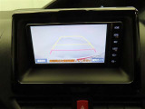 バックモニターを装備しています。車庫入れ時等に車両後方が確認出来るのでとても便利です。