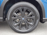 純正アルミホイール装備、足元をオシャレに魅せます!