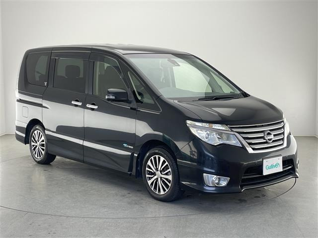 セレナ 2.0 ハイウェイスター S-HYBRID 修復歴無し