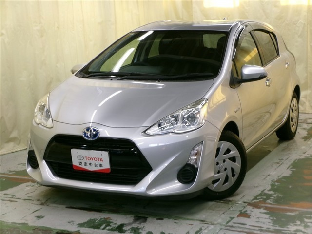 アクア 1.5 S スタイルブラック 