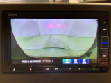 リアカメラ付で、後方をナビ画面で確認。車庫入れも安心です。もちろん、バックギアと連動しています。