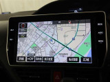 【ナビゲーション】装着車です、初めての道の案内はもちろん!音楽やラジオ等を聞きながらのドライブもお楽しみ頂けそうですね!