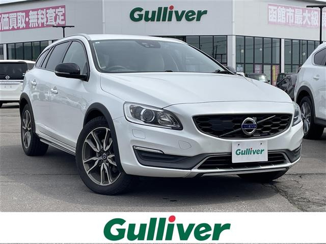 ボルボ V60クロスカントリー 