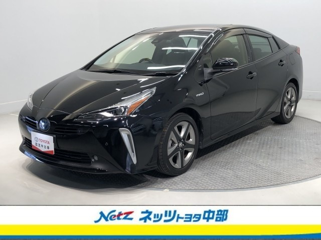 トヨタ プリウス 