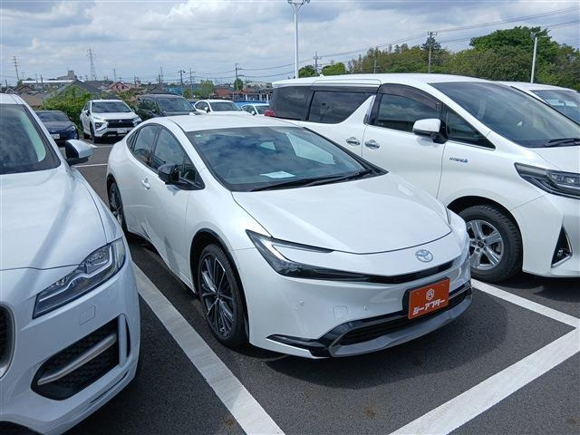 トヨタ プリウス 