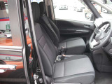 フロントシートです。