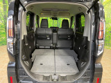 普段のお買い物や通勤、送迎等に十分な荷室スペースを確保しております。セカンドシートを倒すと、大きな荷物の積載も可能です♪