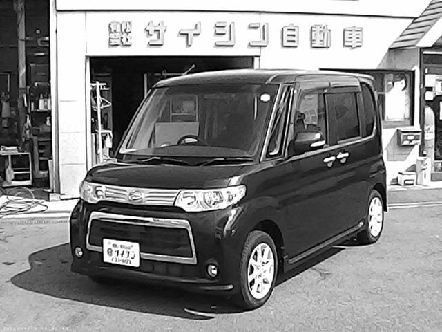 ダイハツ タントカスタム 