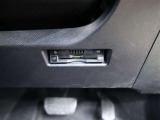 ETC車載器付きです。高速道路の料金所もスムーズに通過できます。