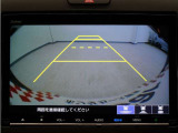 バックカメラ搭載です!車庫入れが苦手な人はもちろん、車両感覚に自信がある人にもお勧めです!見えない箇所が見えるようになるので、低い障害物や隠れてしまっている子供の存在等にも気付く事が出来ます。