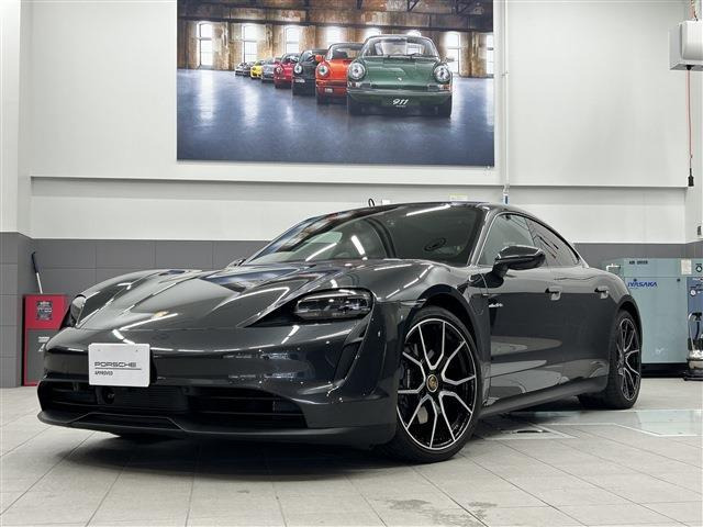 タイカン パフォーマンスバッテリー プラス 4+1シート