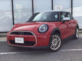 MINI認定中古車を多数展示しております。お気軽にお問い合わせください