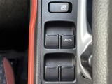 【パワーウインドウ】運転席のスイッチで、各席の窓ガラスの開閉ができます!あると便利ですよね!
