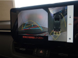パノラミックビューモニター付き◎前後左右のカメラ映像で駐車をサポート!障害物をいち早く確認。