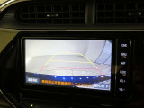 バックガイドモニターで、後方を確認しながら安心して駐車することができます。運転初心者も熟練者も必須の機能ですよ!