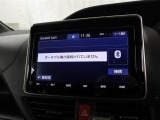 【ナビゲーション】には、携帯からの音楽情報が聞ける『Bluetooth機能付き』!大好きな音楽を聴きながらのドライブが出来そうですね!