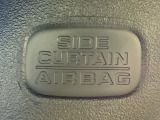 サイドエアバック、サイドカーテンエアバックもついていて万が一の時でも安全性が高くなっています。