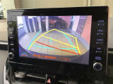 パックモニタ-も装備しております。車庫入れの苦手なお客様、もうご心配いりません。重宝してくれると思います。