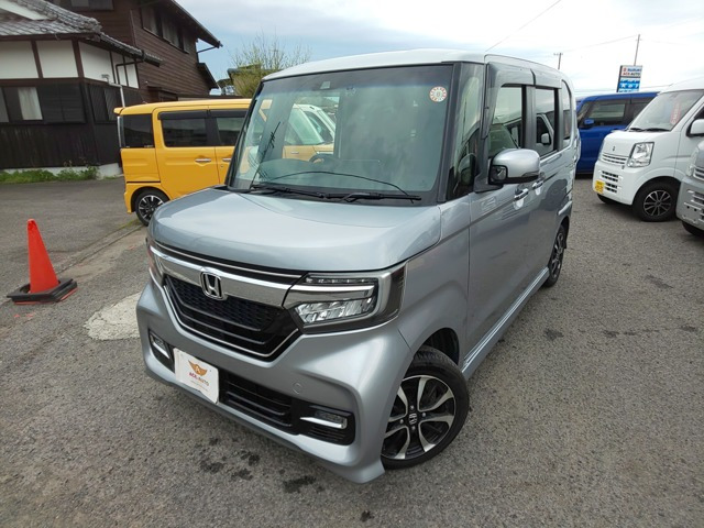ホンダ N-BOXカスタム 