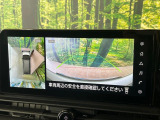 【アラウンドビューモニター】専用のカメラにより、上から見下ろしたような視点で360度クルマの周囲を確認することができます☆死角部分も確認しやすく、狭い場所での切り返しや駐車もスムーズに行えます。