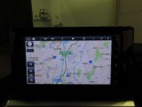 トヨタ純正ナビ装備!地図描写は文字も道もクリアで見やすく、滑らかに表示します。これさえあればもう道に迷わないですみますね♪フルセグで地上波デジタル放送TVもバッチリ綺麗に見れちゃいます♪