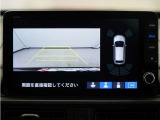 バックカメラ搭載です!車庫入れが苦手な人はもちろん、車両感覚に自信がある人にもお勧めです!見えない箇所が見えるようになるので、低い障害物や隠れてしまっている子供の存在等にも気付く事が出来ます。